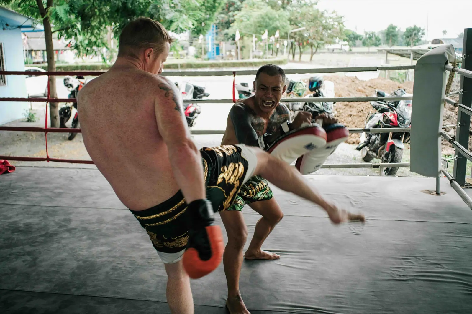 Muay Thai training during the Thailand ride